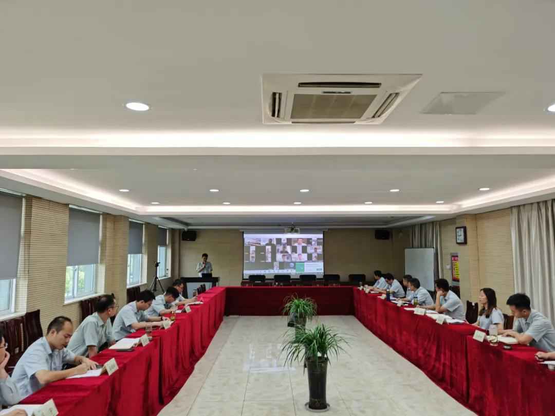 郑州明宇美容院管理有限公司举行2020年上半年度销售会议